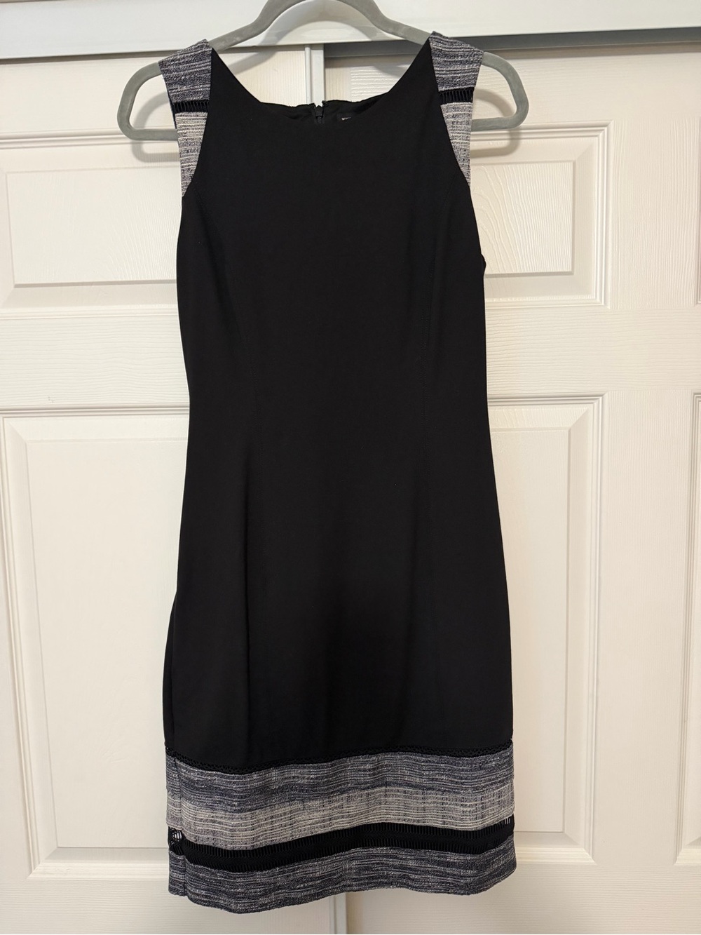 White House Black Market Black & Grey Tweed Trim Sheath Dress – Size 6